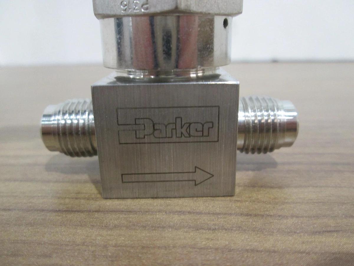 Used Parker, 4V-DPQ4K-SSP-PP, Stainless Steel Diaphragm Valve, Used