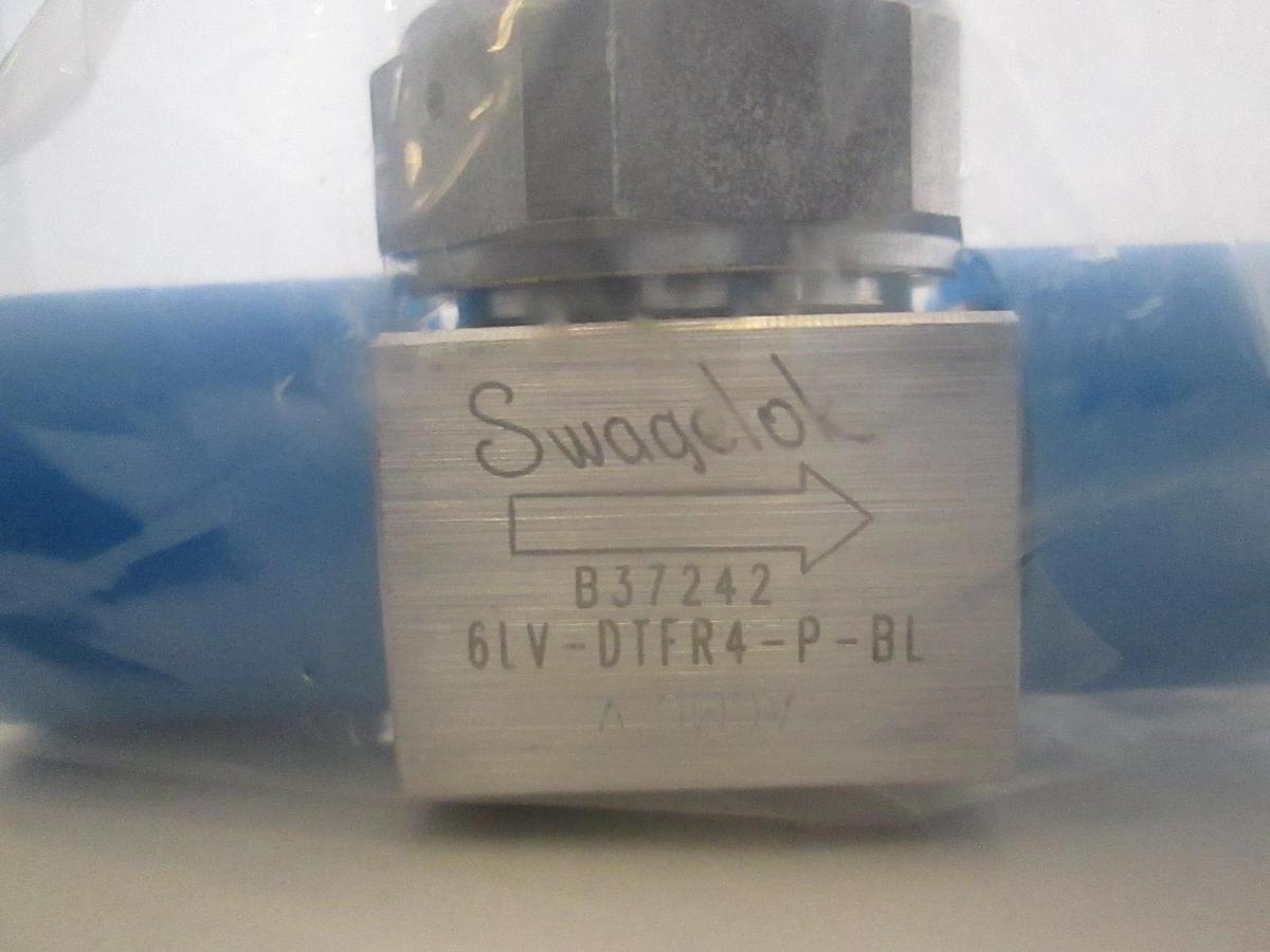 Used Swagelok, 6LV-DTFR4-P-BL, Toggle Valve, Used, Lot of 2