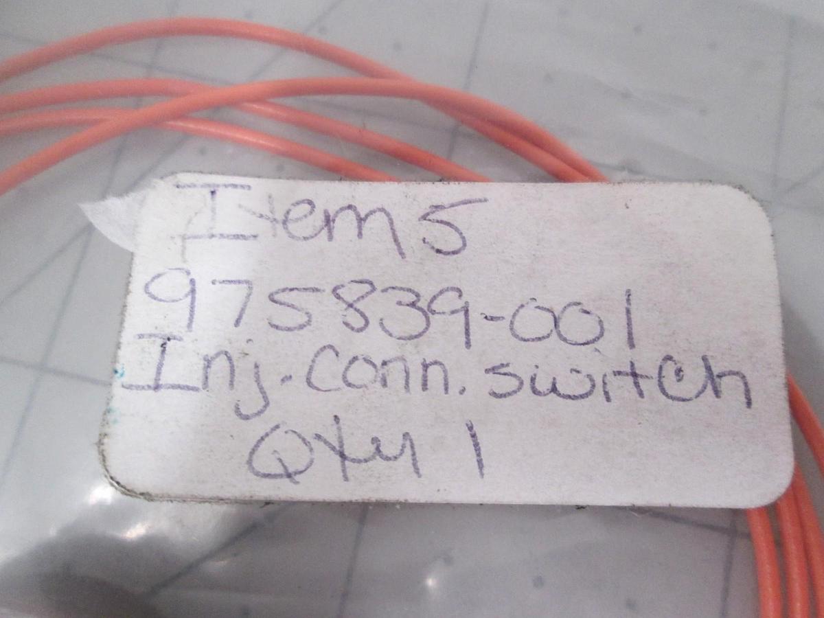 Used SVG, 975839-001, Safety Injector Switch, New
