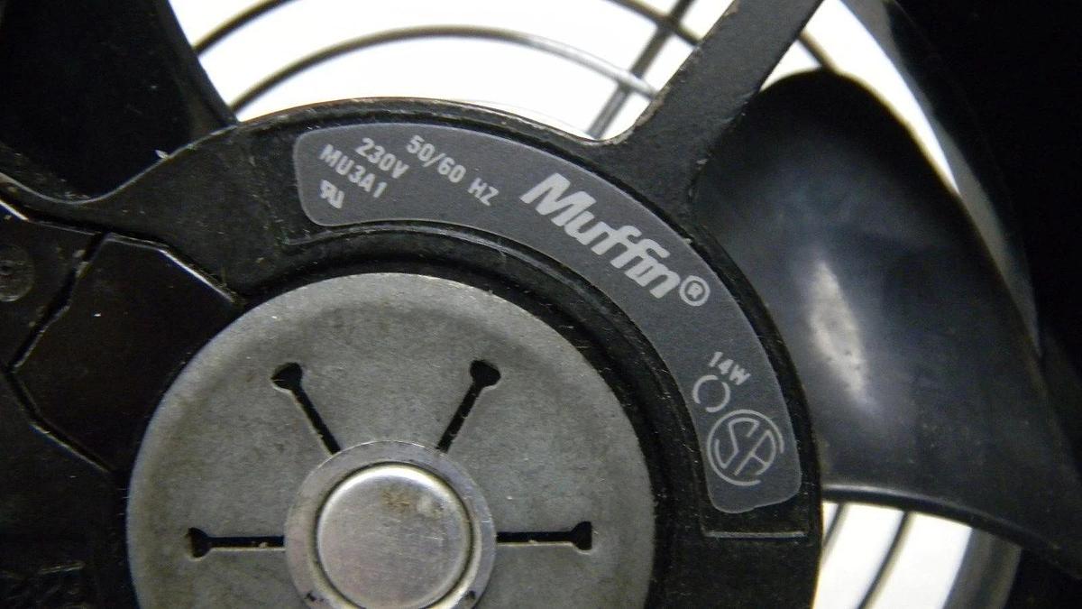 Used Rotron Inc., Muffin MU3A1, Fan, 230 V, 50/60 HZ, 14W, Used