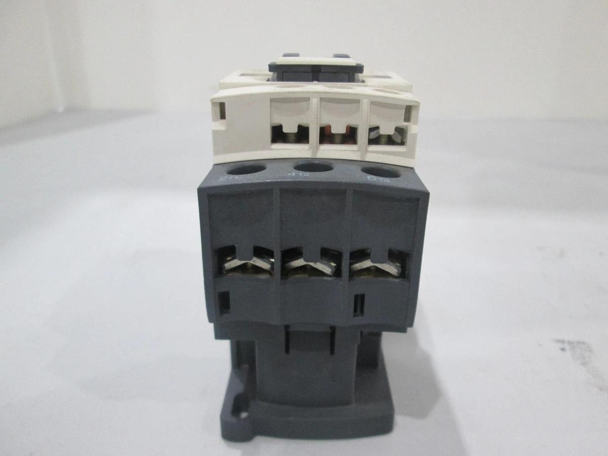 Used Schneider Electric, LC1 D32, TeSys Contactor, NWOB