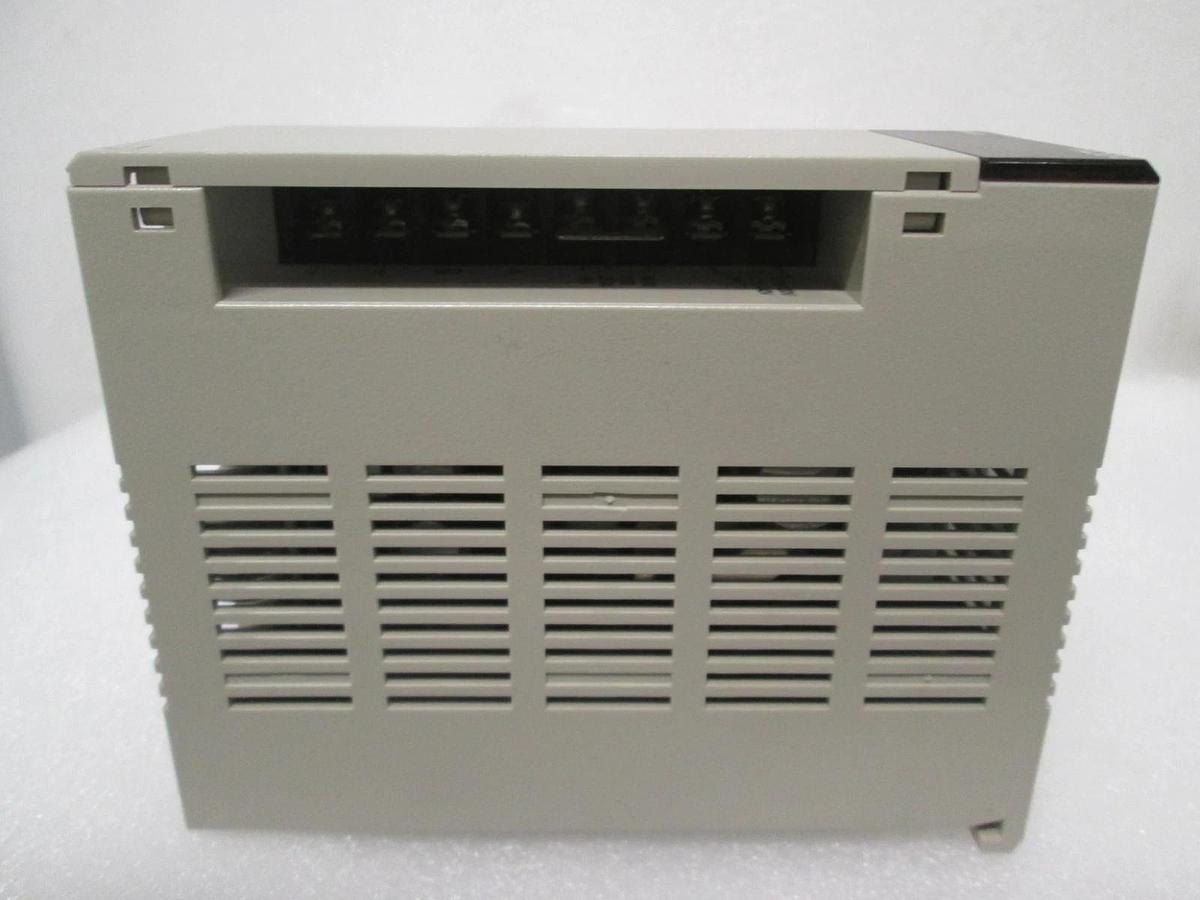 Omron, C200HQ-PA204, Power Supply Unit, New