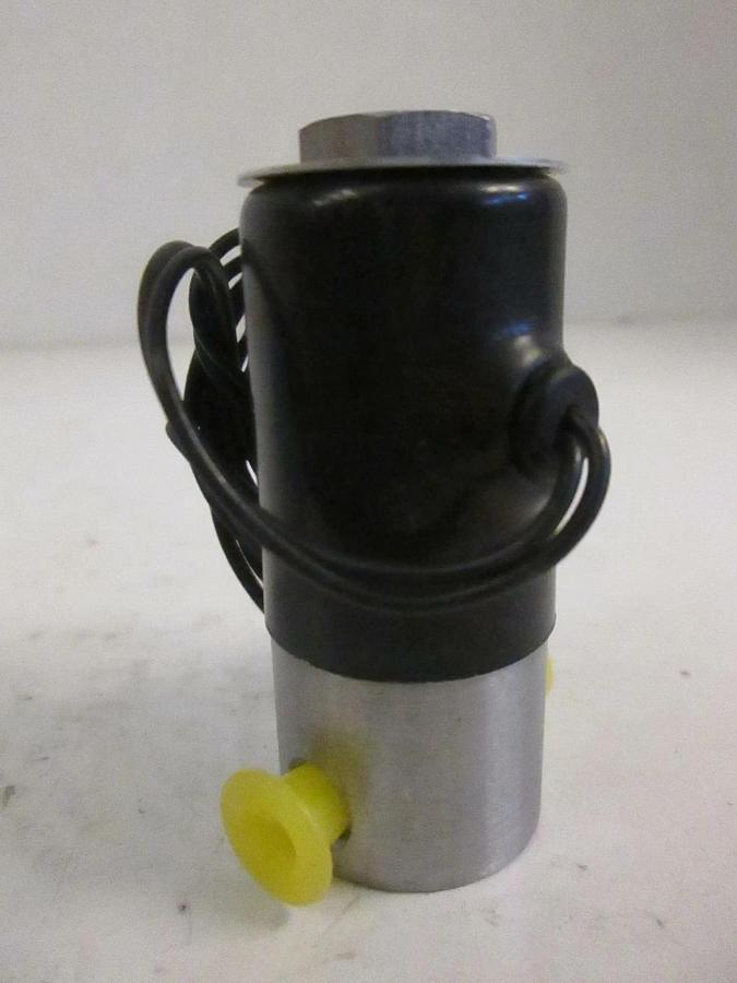 Used Parker B13ADK9150 Solenoid Valve, 24 VDC, 150 psi, Used
