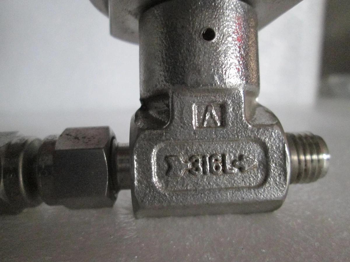 Used Semigas high purity gas panel valve Parker Ewal, VGS Pneumatic Valve, Used
