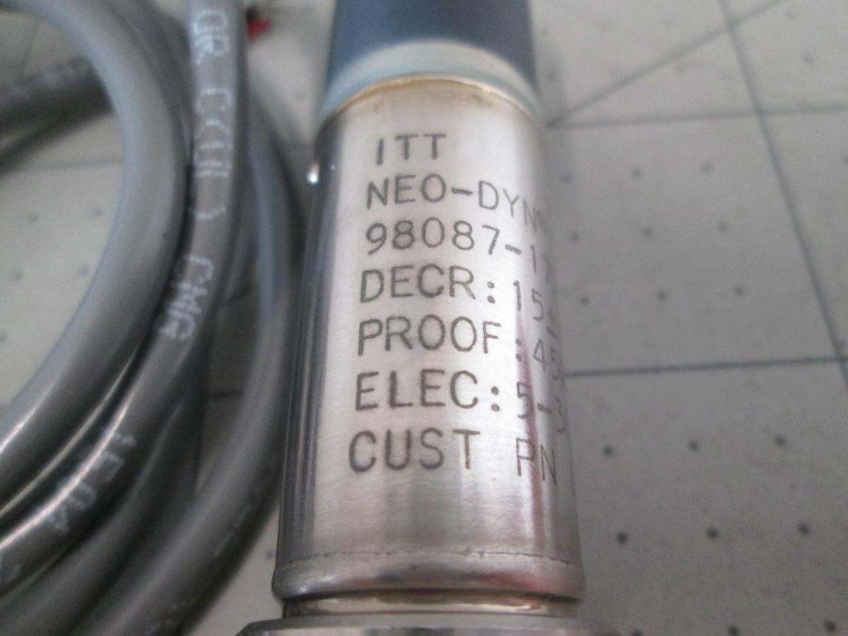 ITT, Neo-Dyn, 98087-173P5S117, Pressure Switch, 15 PSI, New