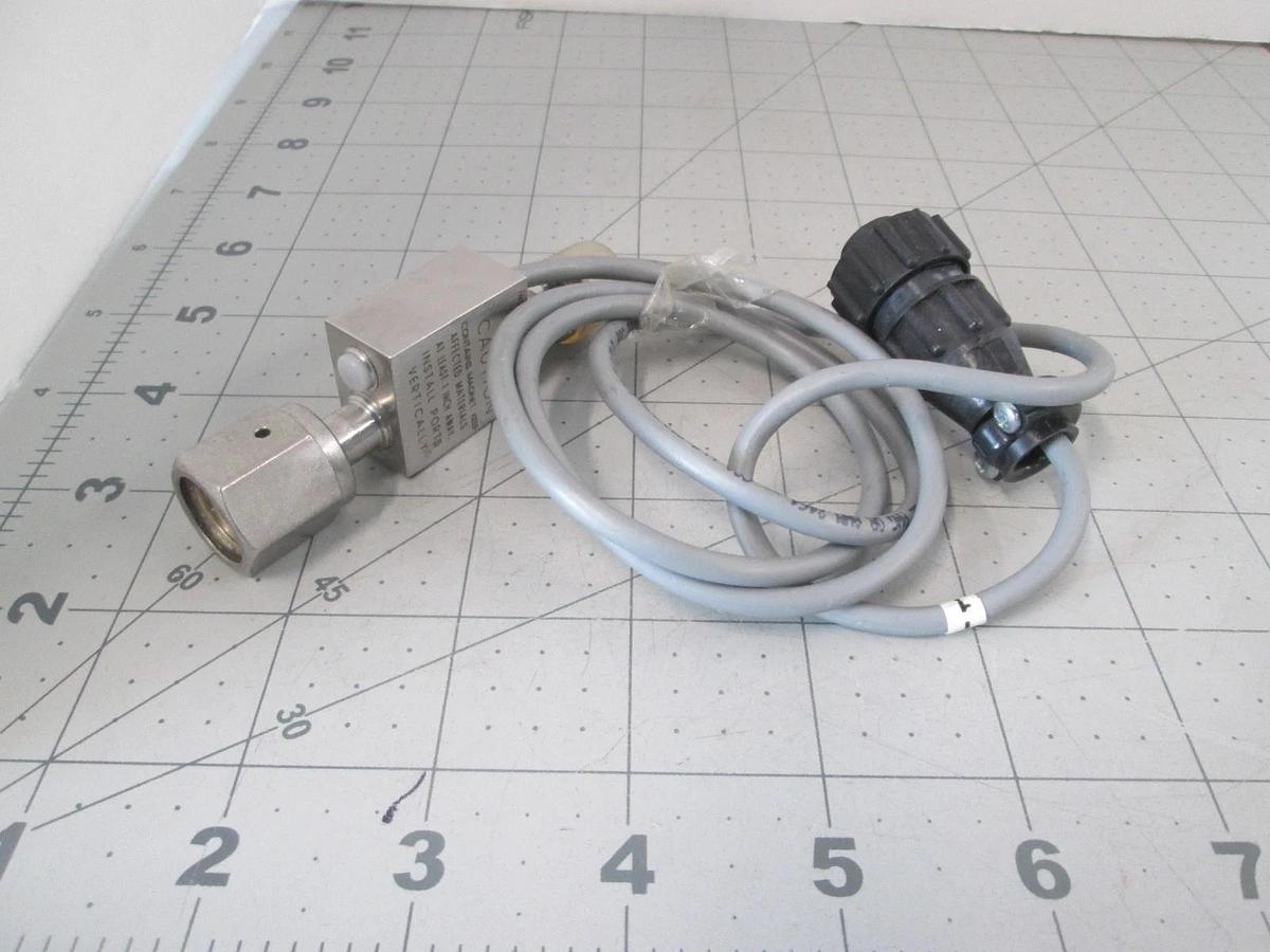 Used Nupro, 6L-FV4C-FR4-VR4, Vertical Flow Sensor, Used