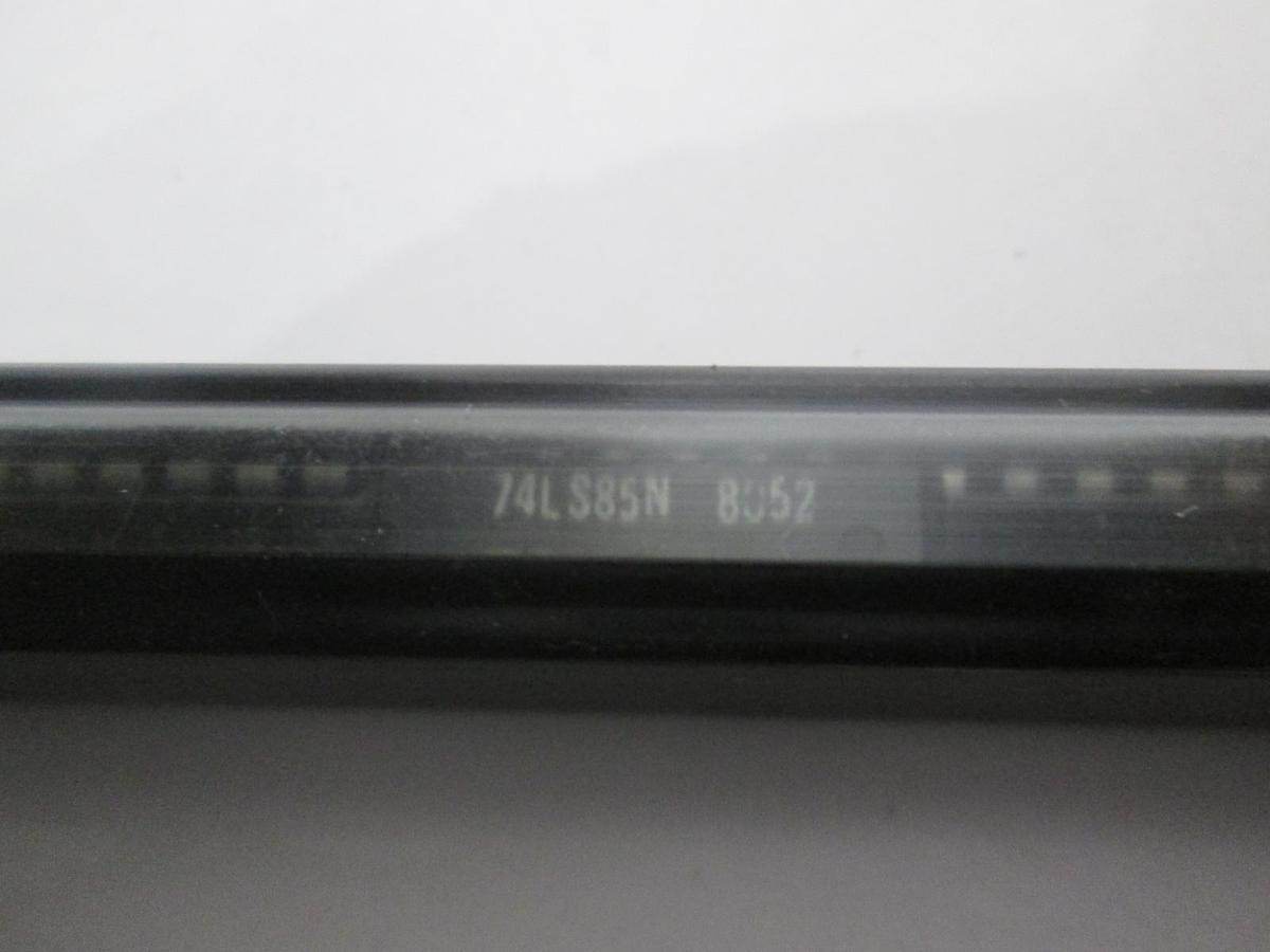 Signetics, 74LS85N, 8052, Integrated Circuit, New, Lot of 25