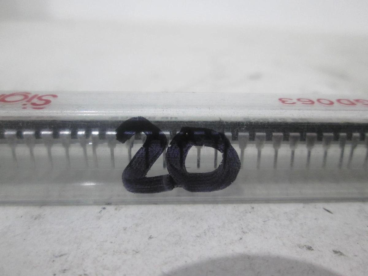 Signetics, 110-08A, SOB38 8R, Integrated Circuit, New, Lot of 20