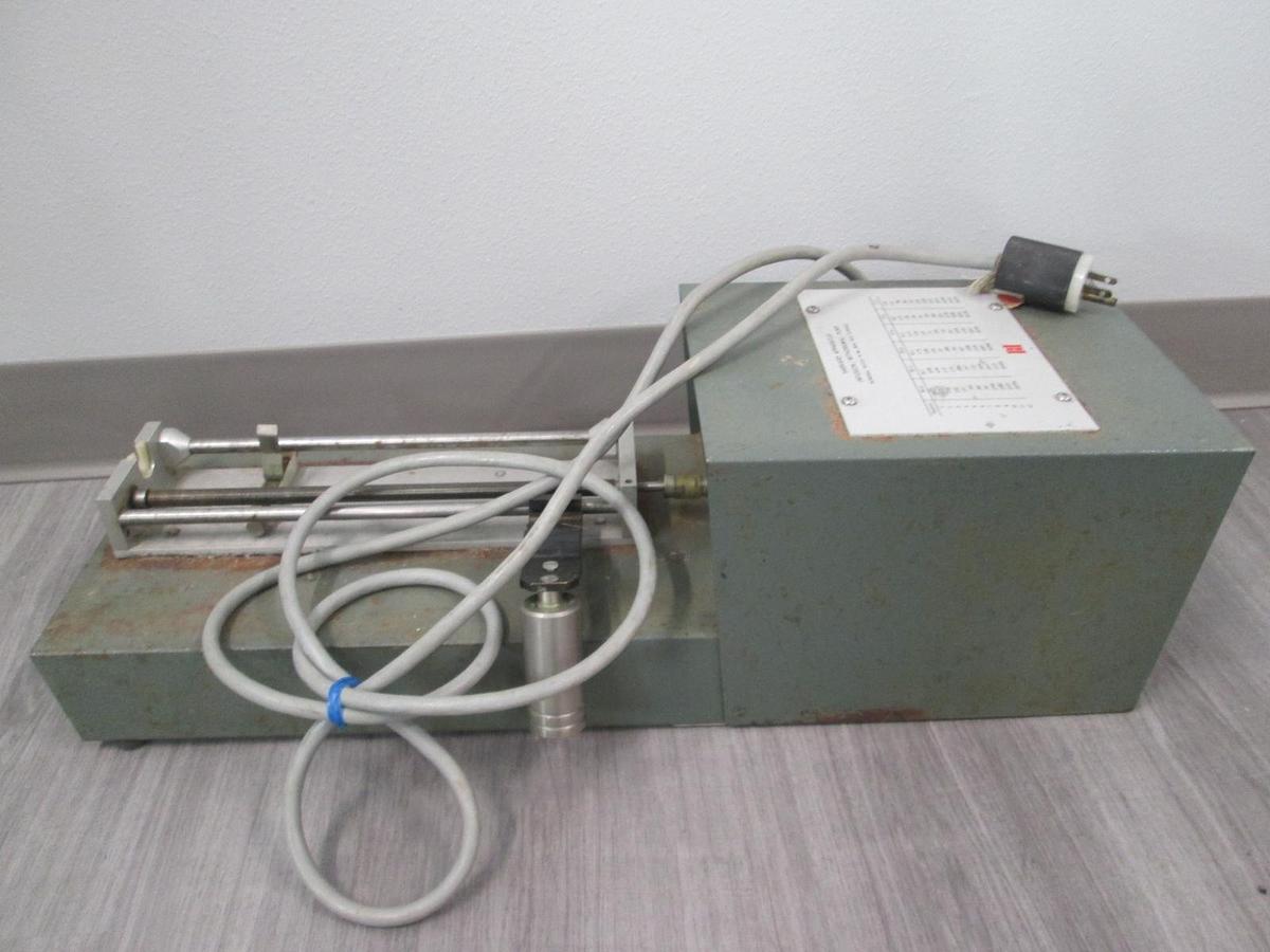 Used Harvard Apparatus, Model 901, Infusion/ Withdrawl Pump, 60Hz, Used