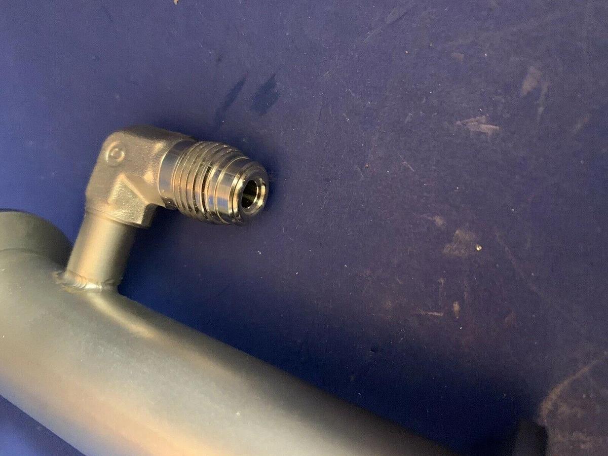Used Vacuum Tube Nipple w/ 1/4" MVCR Port, 4" SS Pipe, NW25 Flanges, Used