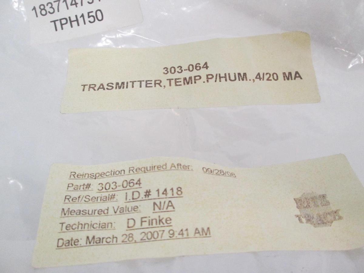 Brooks, HMM212-AA1A9A1F1B, Humidity and Temperature Transmitter, New