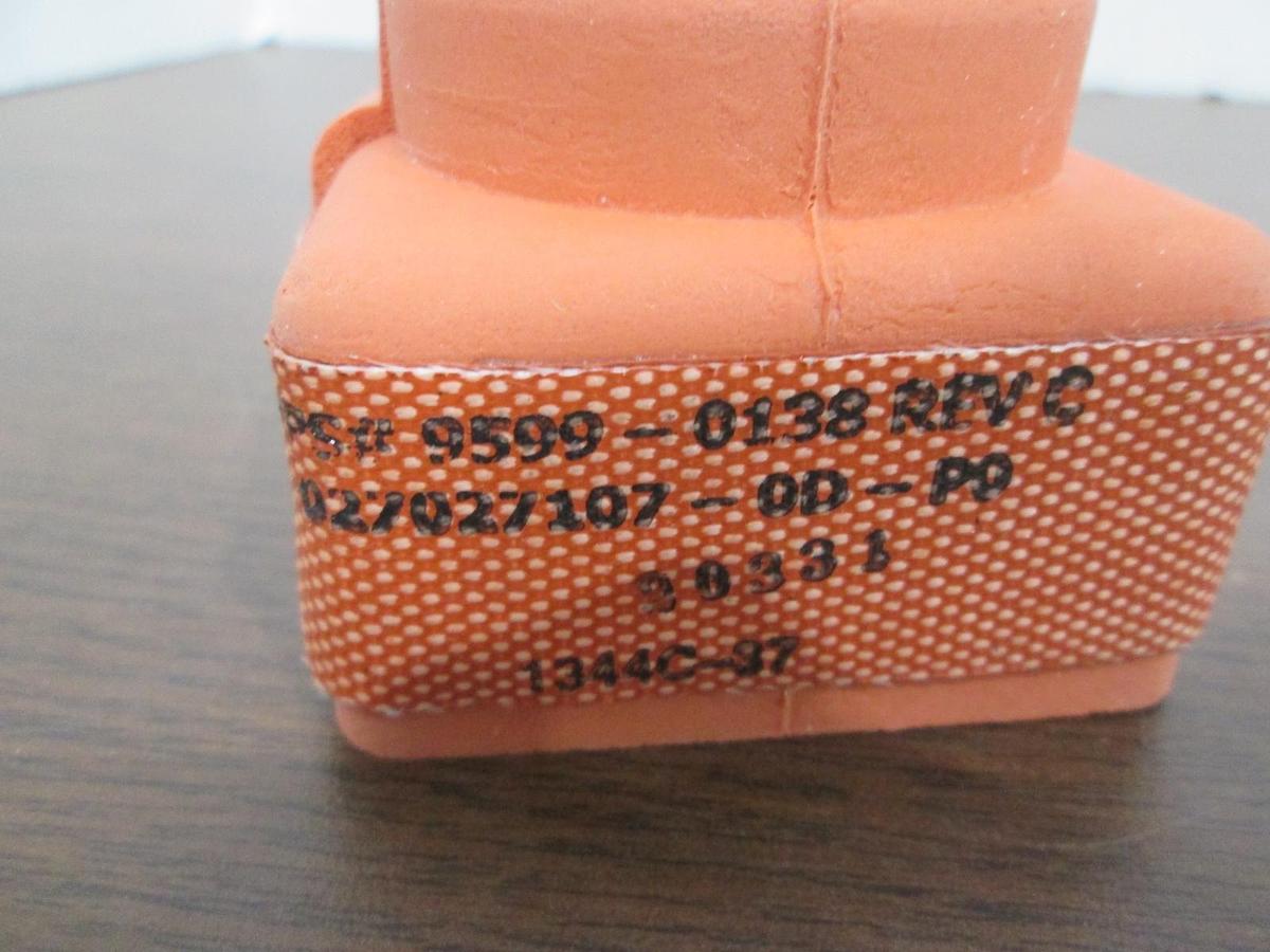 Used MKS, HPS Division, 9599-0138, Insulator, Jalapeno Valve Bypass, Used