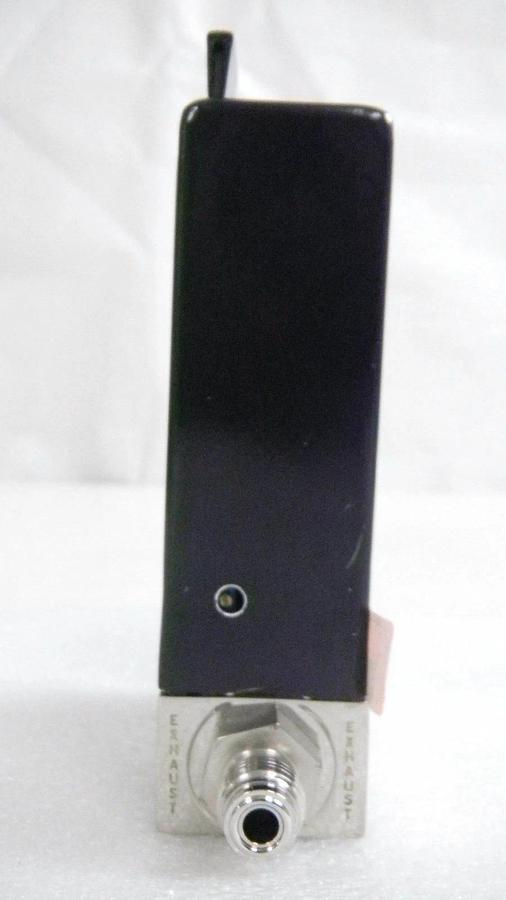 Used Unit UFC-1500A, Mass Flow Controller, Gas- CF4, Range- 200 SCCM, 1/4" M I/O