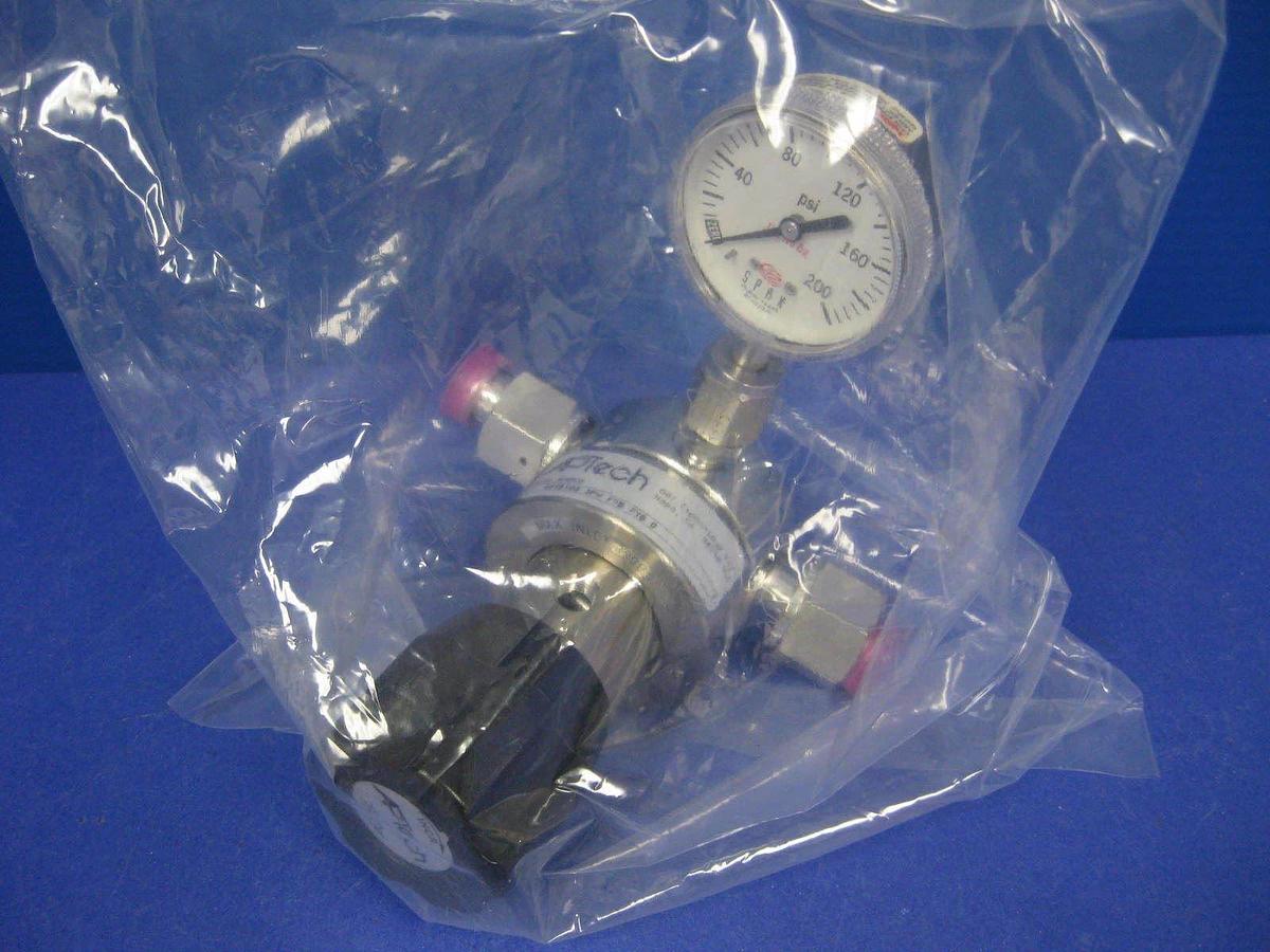 Used Aptech RegulatorAP1810S 3PW FV8 FV8 0 With Span Gauge 0-200 psi, Rfrb