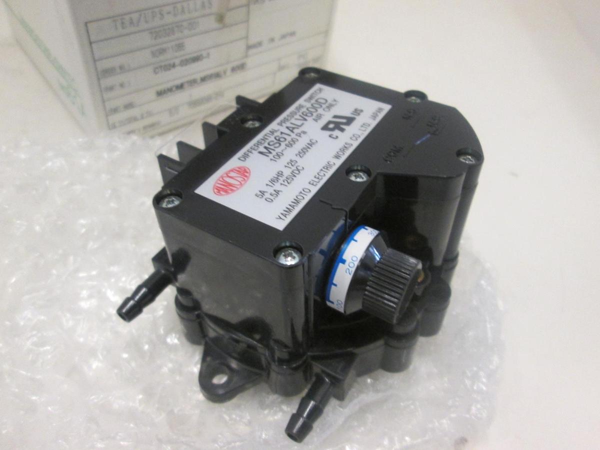 Used MANOSTAR, MS61ALV600D, MANOMETER MS6AALV 600D, New