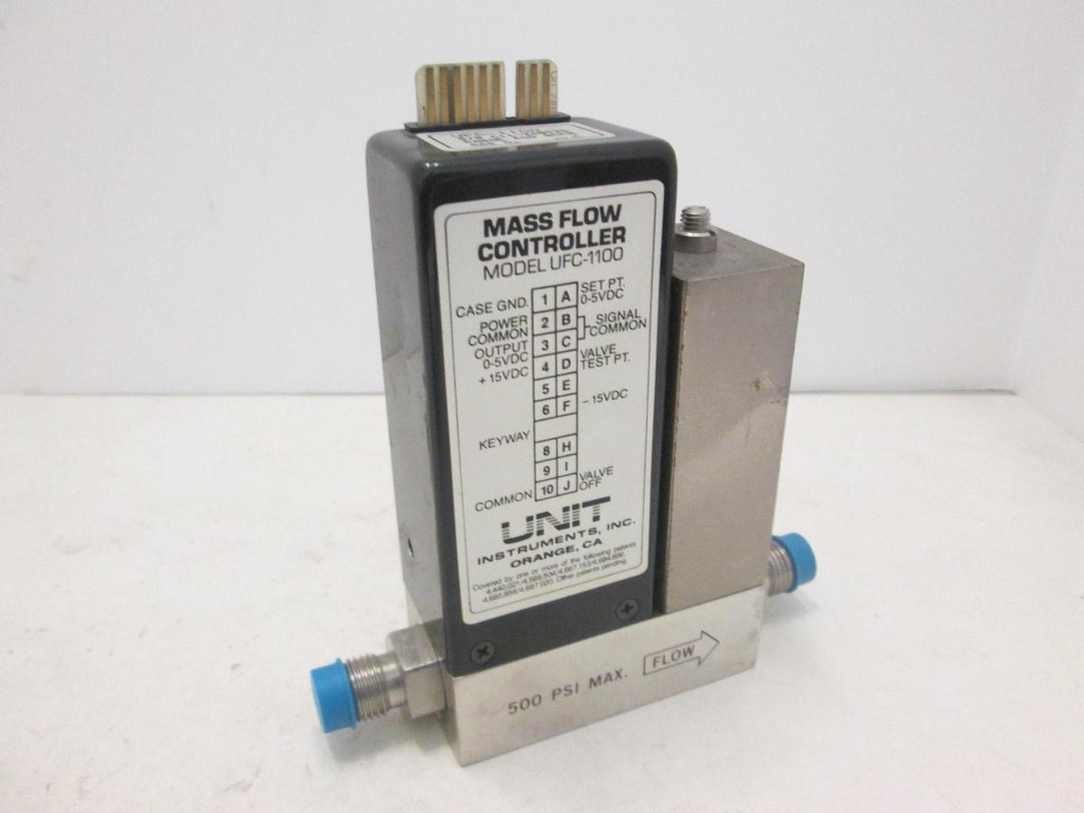 Used Unit UFC-1100, Mass Flow Controller MFC, O2, 400 SCCM, Used