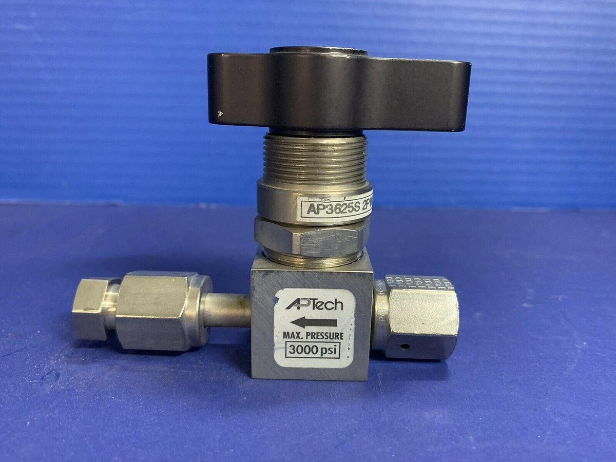 Used APTech AP3625SM 2PW FV4 FV4 Manual Diaphragm Valve, 1/4" FVCR, Used