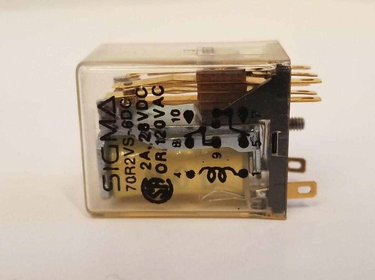 Used Sigma 70R2VS-6DC Relay, 2A, 28 VDC, Lot of 3