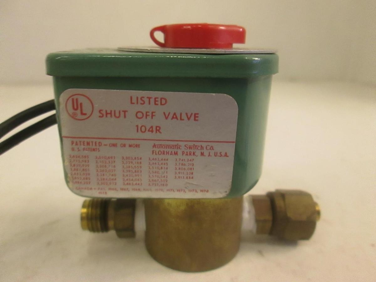 Used Asco 8262C2 Red Hat Solenoid Valve, 1/8", 24V, Used