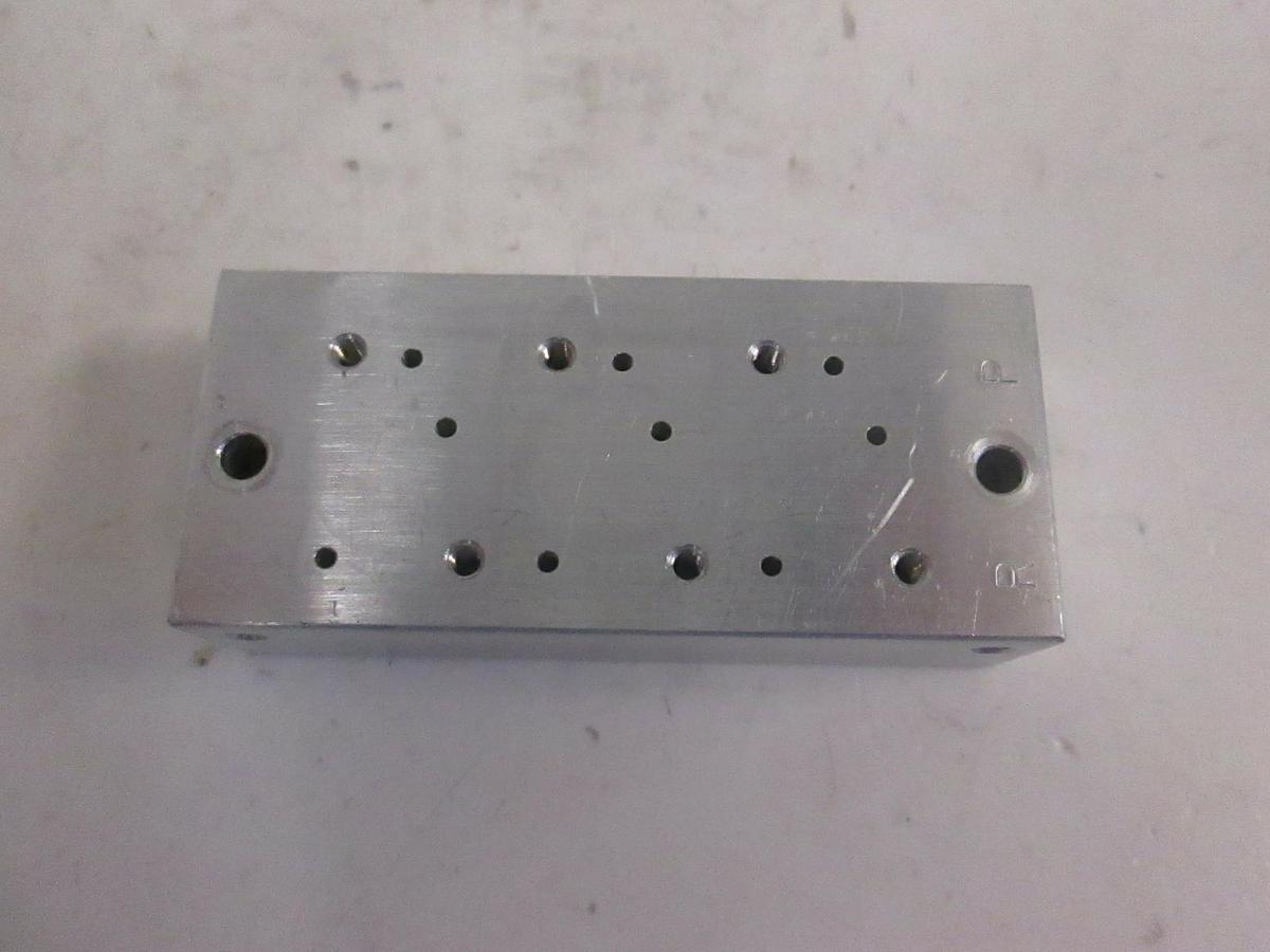 Used SMC K01-022, 3 Position Manifold Block for Valve, Used