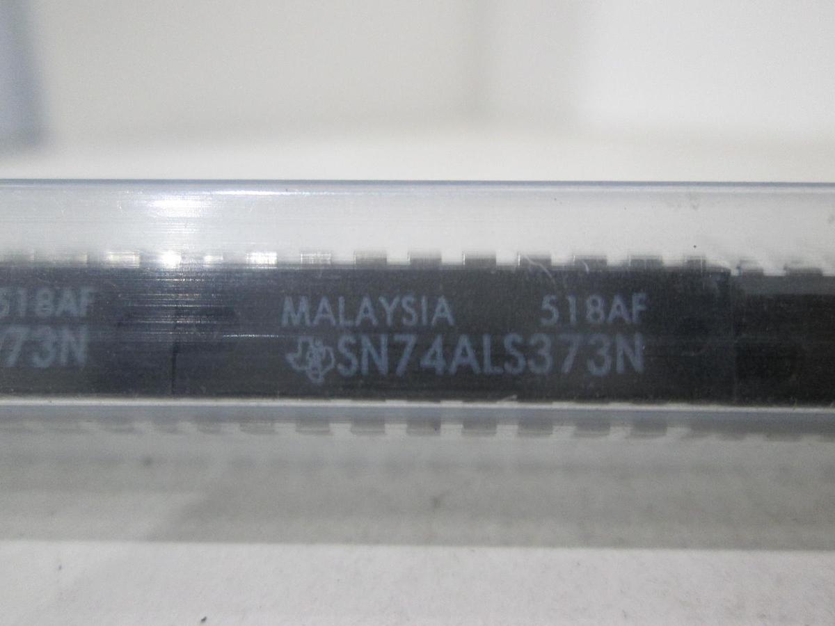 Texas Instruments, SN74ALS373N, Integrated Circuit, New, Lot of 19