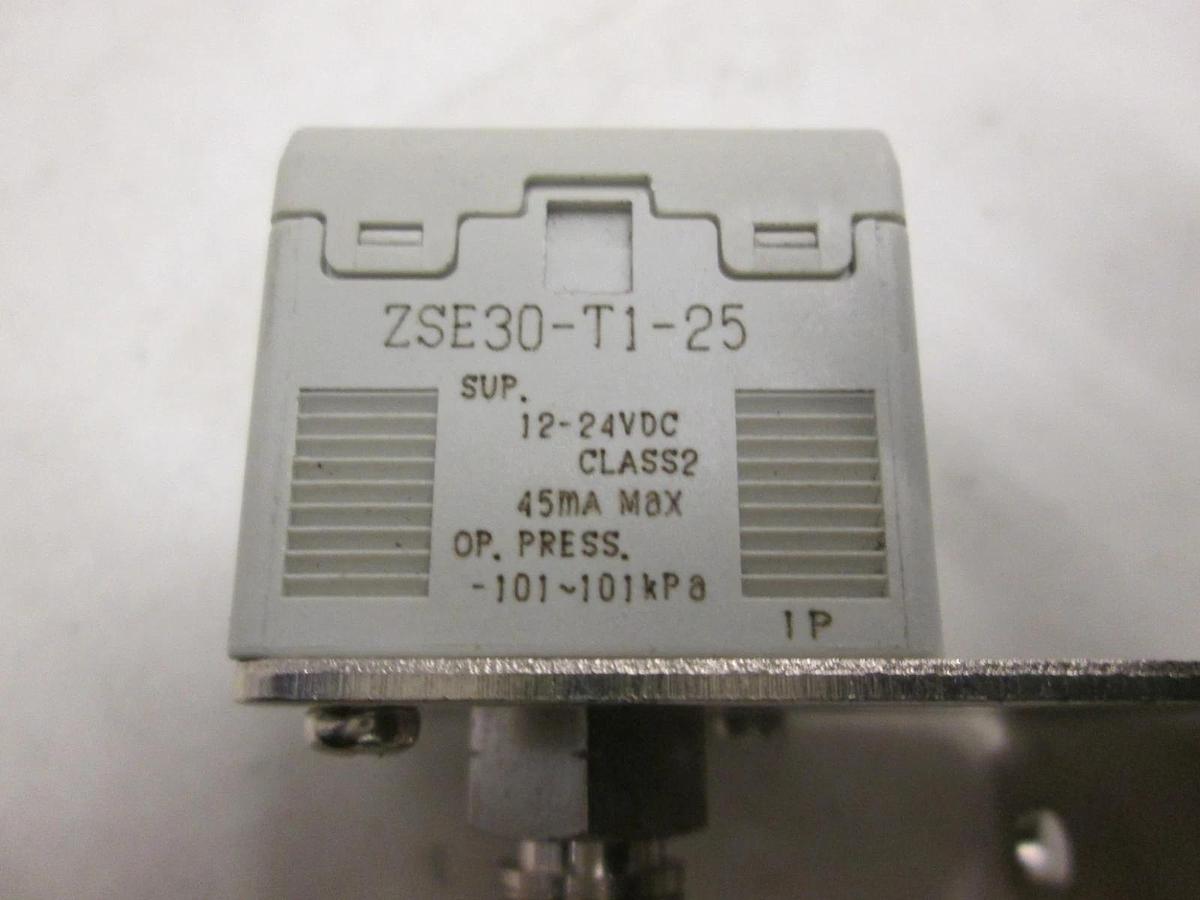 Used SMC, Pressure Switch, ZSE30-T1-25, 12-24VDC, Used