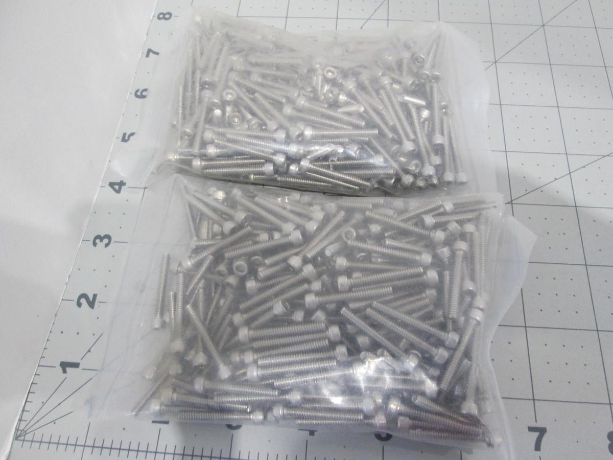 Esco/Aimsystem, Screw, Hex SKT CAP, 6-32X1LSS, New, Lot of 500