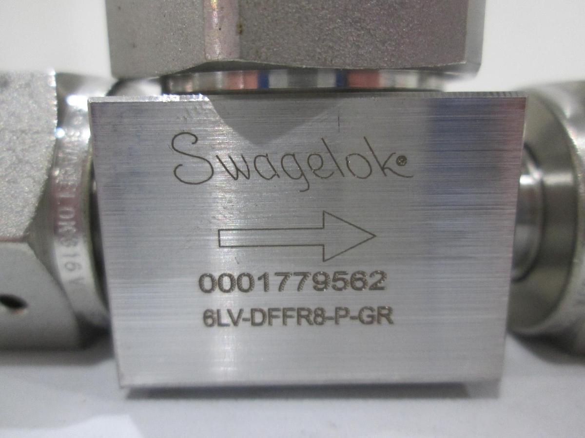 Used Swagelok, 6LV-DFFR8-P-GR, Manual Diaphragm Valve, New
