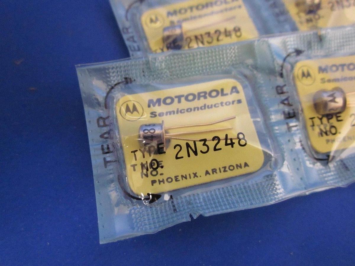 MOTOROLA 2N3248 CAN-3 Leaded Small Signal Transistor, Lot of 38