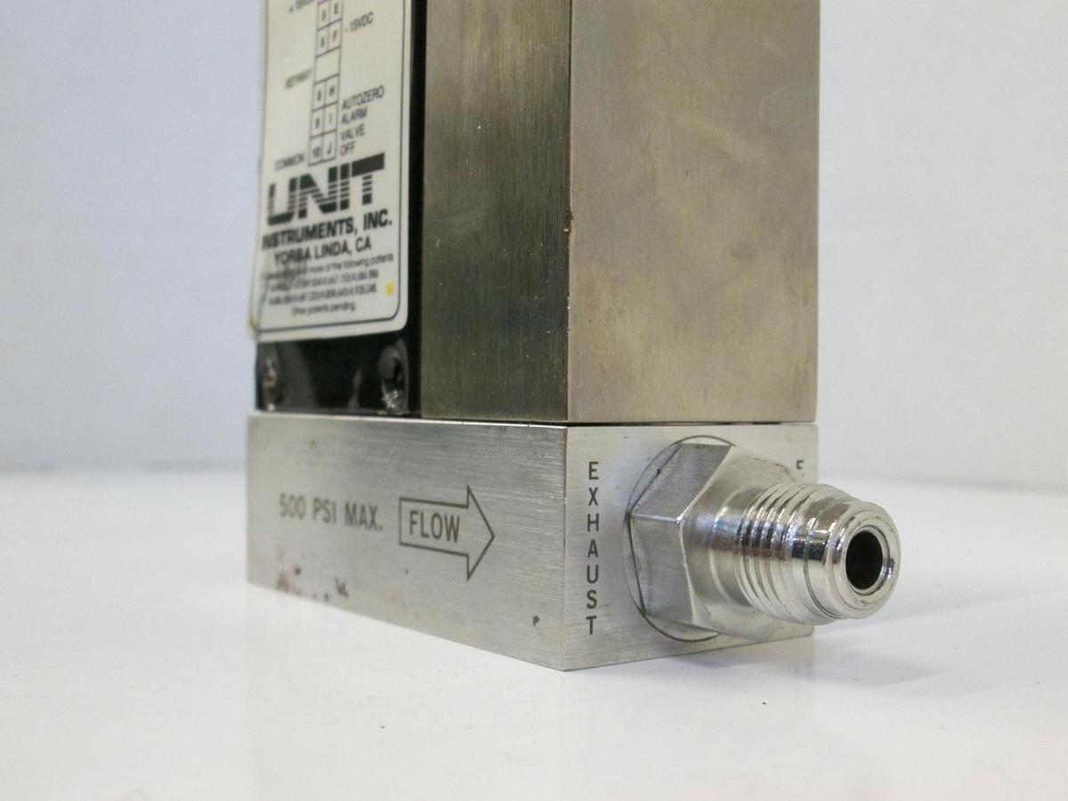 Used Unit UFC-1200A Mass Flow Controller MFC, HE, 500 SCCM, 1/4" Male