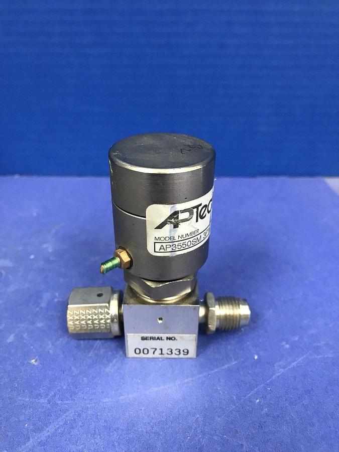 Used Aptech AP3550SM 3-Way, 1/2"FVCR x 1/2" FVCR x 1/4"MVCR , Lot of 2 Used