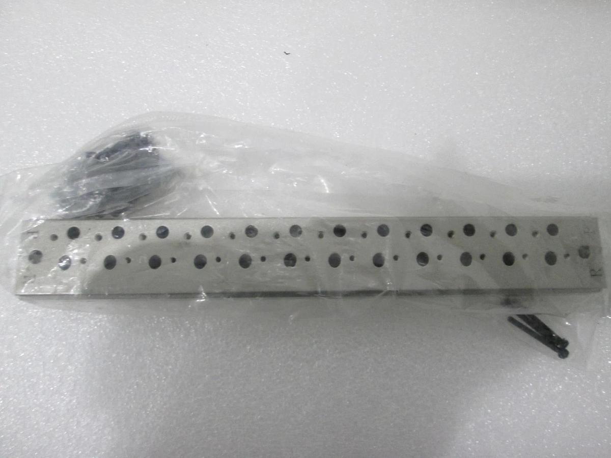 SMC 12 Position Manifold Block for Valve, New