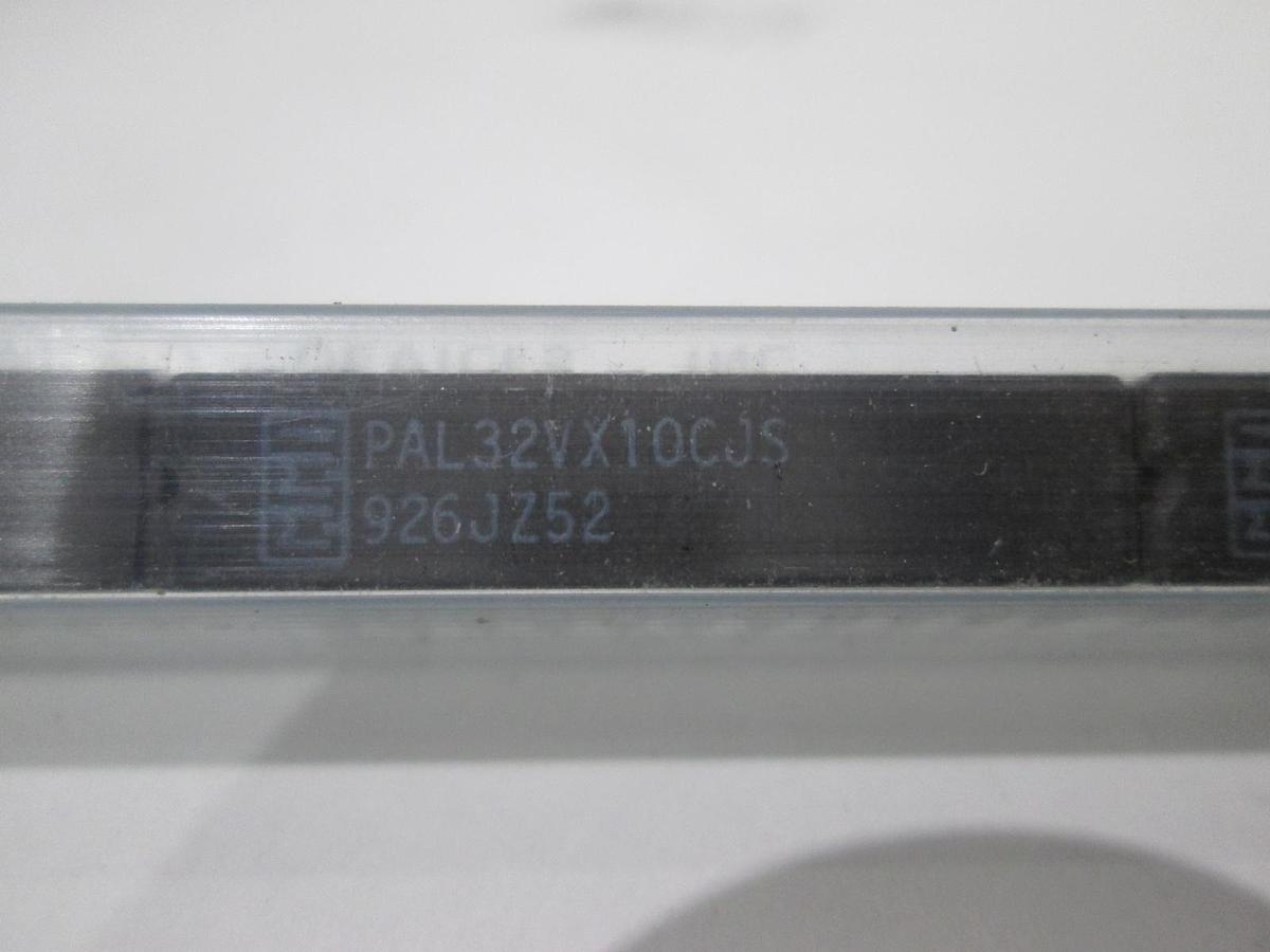 Used MMI, PAL32VX10CJS, Integrated Circuit, Used, Lot of 15