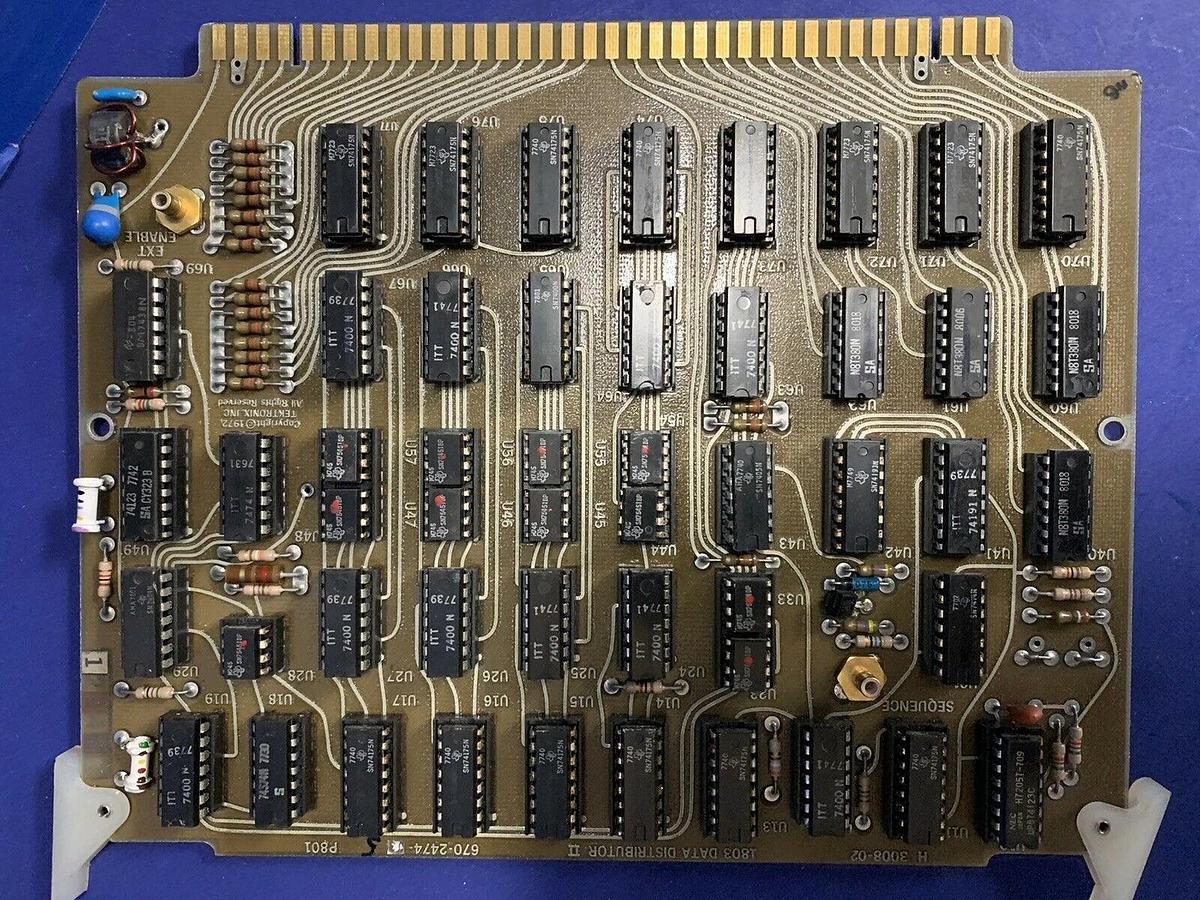 Used Tektronix 670-2474-03 1803 Data Distributor II, PCB Assy, Used