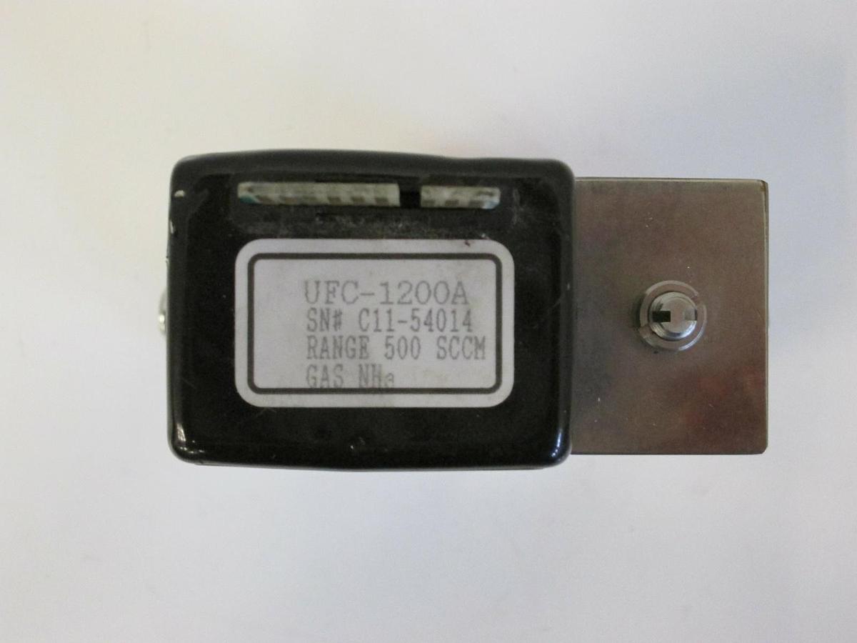 Used Unit UFC-1200A Mass Flow Controller MFC, NH3, 500 SCCM, 1/4" Male