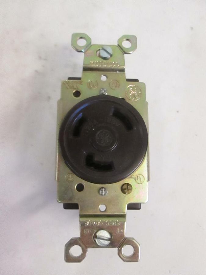 General Electric, GL0530 Single Locking Receptacle, 2 Pole, 3 Wire, New