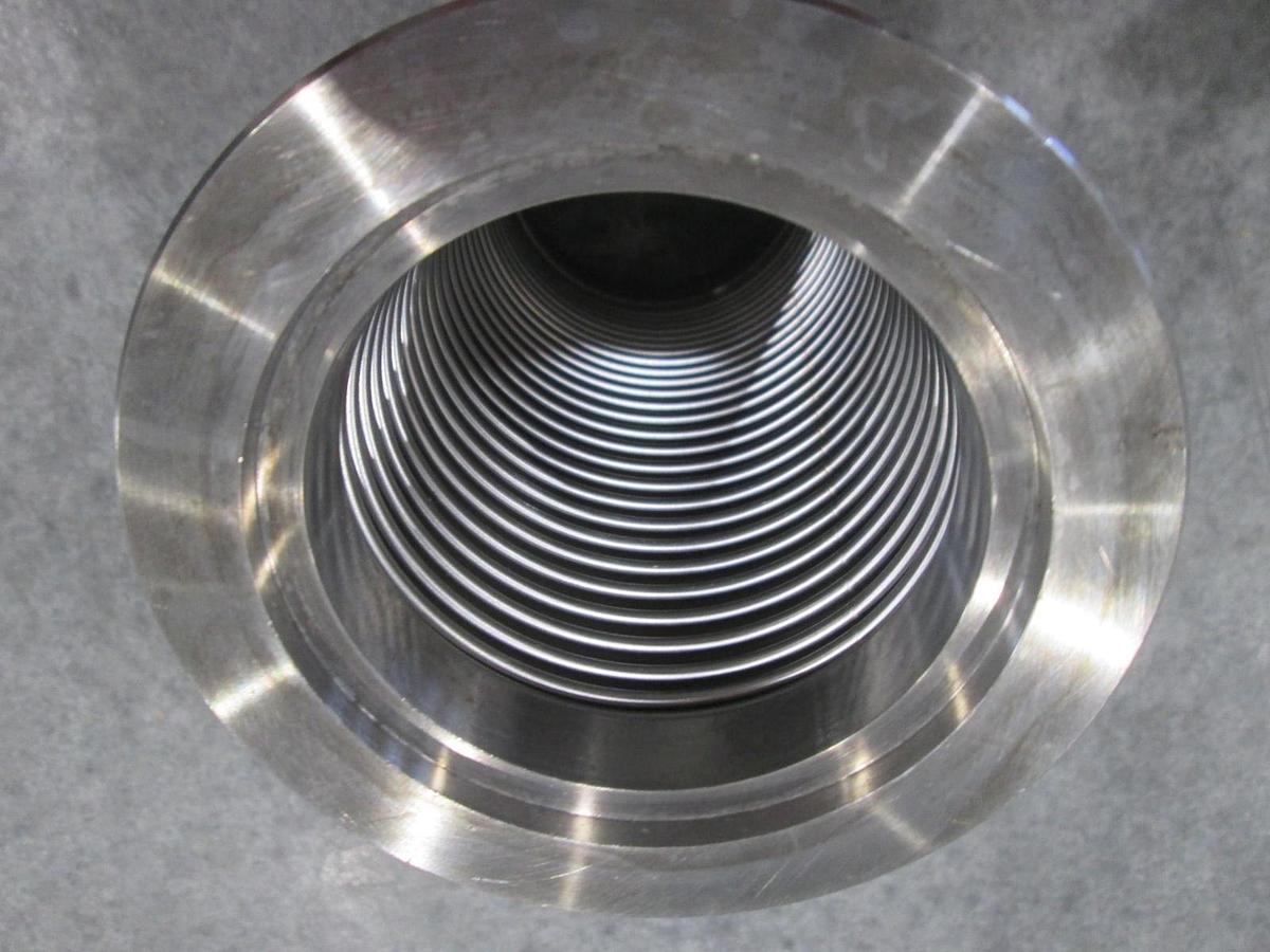 Used Stainless Steel Formed Bellows Vacuum Pipe / Hose, 7 1/2"L, 107MM Flange, Used