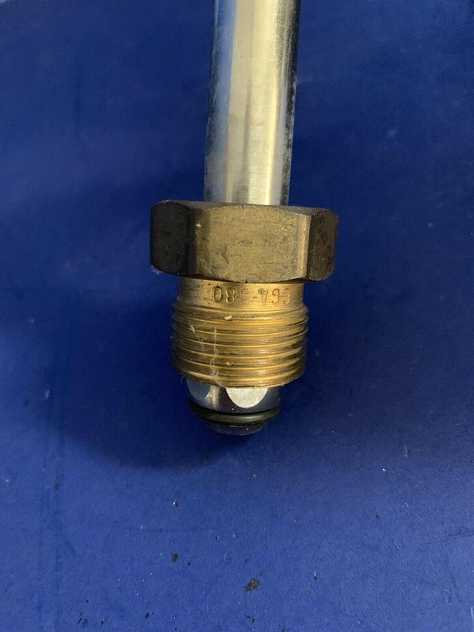 Used Veriflo IR401S6PXX4 Regulator, 6 Ports, 1/4" MVCR x CGA580, w/ Gauge, Used