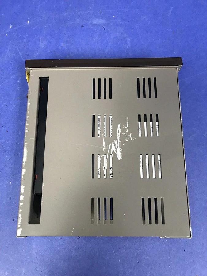 Used Riken Keiki OX-581 Oxygen Sensing Controller  , 0-5% O2, USED
