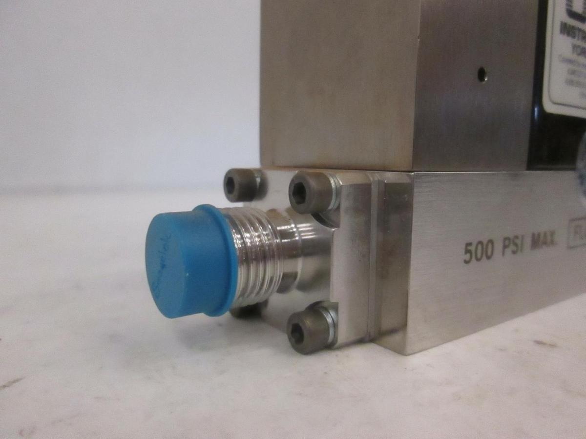 Used Unit UFC-1560A, Mass Flow Controller, 500 SCCM, 0.5%PH3/N2, Rfrb