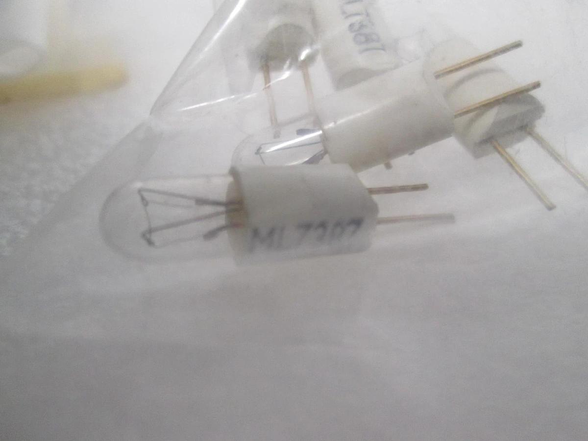 Lamp, 28V, 1.2W, BI, Pin, 110-013, New, Lot of 7