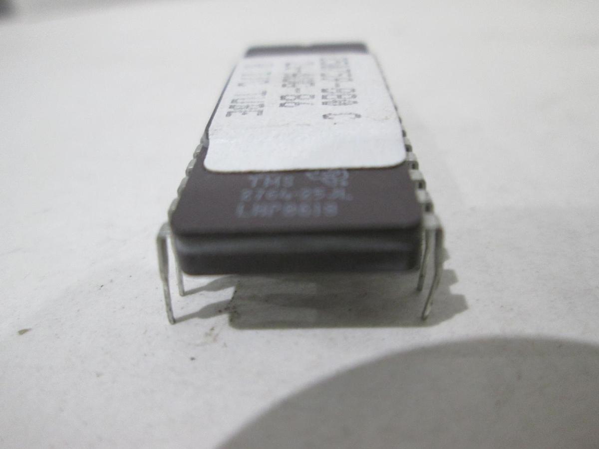 Used Texas Instruments, JL2764FS/098014, Integrated Circuit, Used