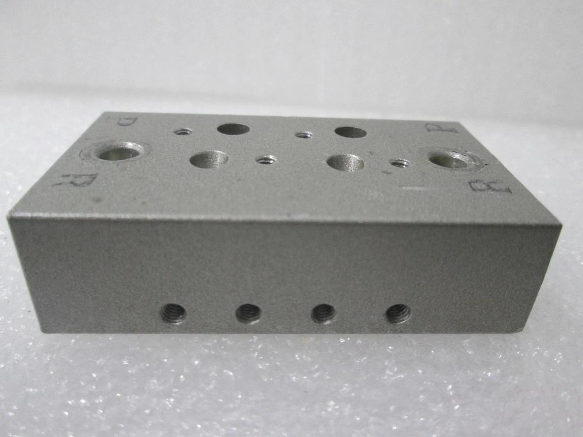 SMC, 2 Position Manifold Block for Valve, New