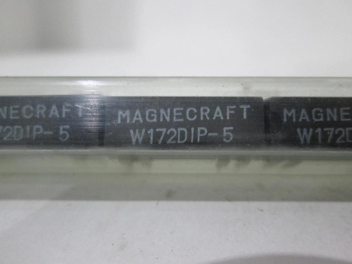 Used Magnecraft, W172DIP-5, Integrated Circuit, Used, Lot of 20