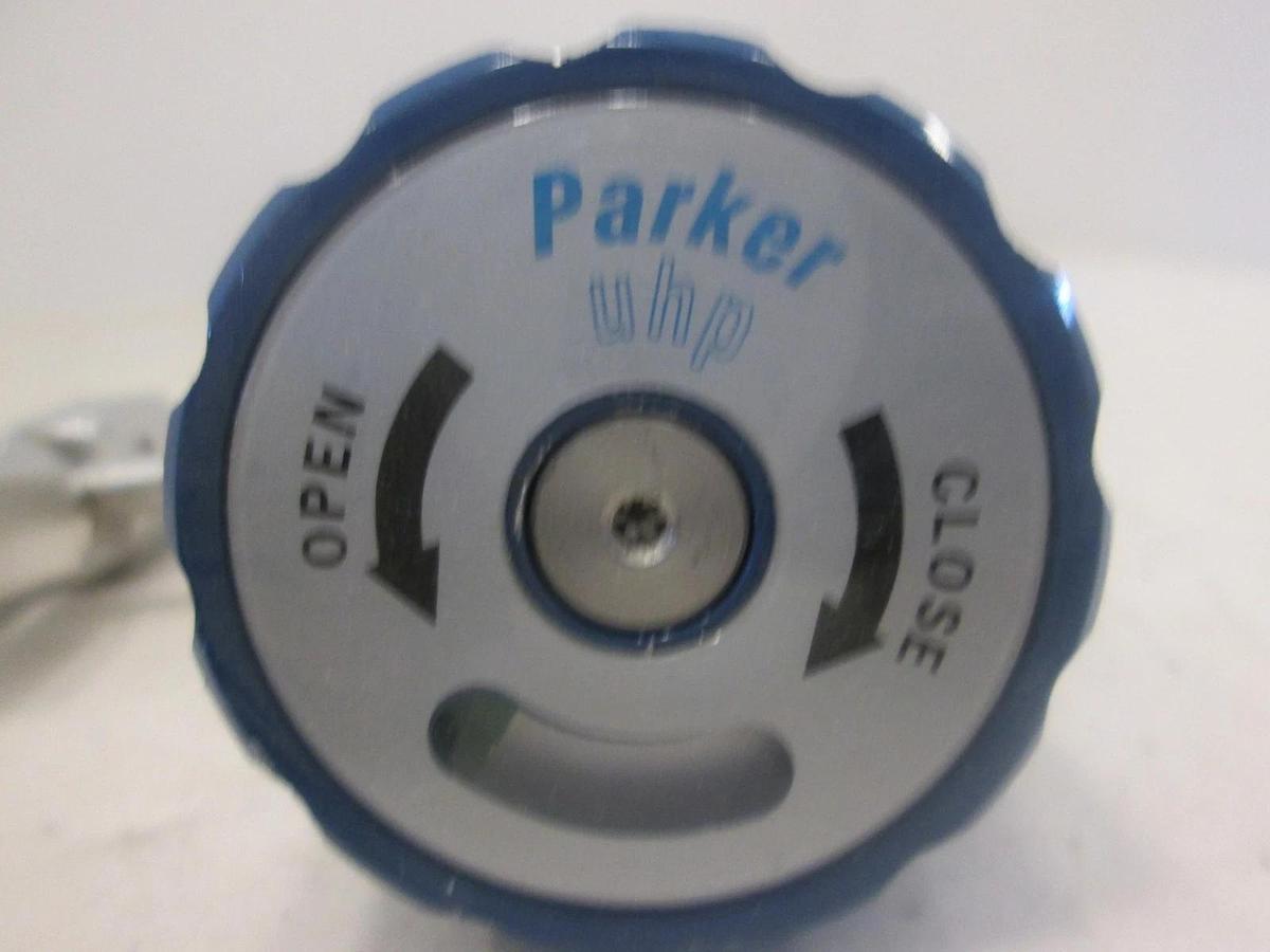 Used Parker UHP TITAN II, 316L VAR, High Purity Stainless Steel Valve w/ Tee, Used