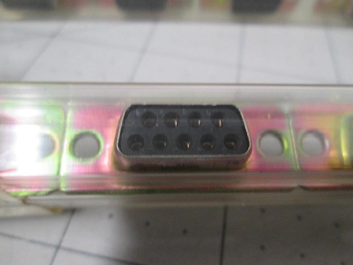 Amphenol, DE09S-V-S, D-Sub Conn, 9 Pin Straight, F Socket, New Lot of 25
