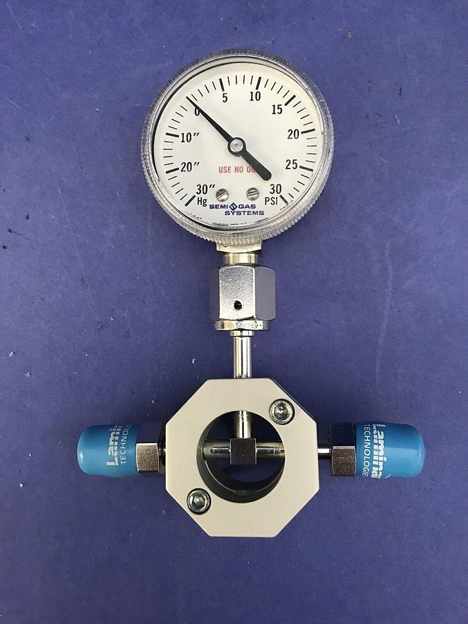 Used Semi Gas Systems Pressure Gauge Assy, 30-0-30, w/ Tee Fitting & 1/4" MVCR Ports