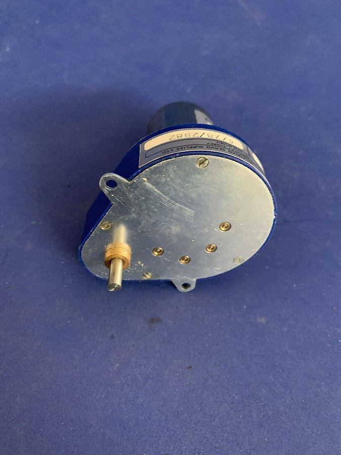 Mclennan Servo Supplies P576-DC150-G31L82 Geared DC Servo Motor, New