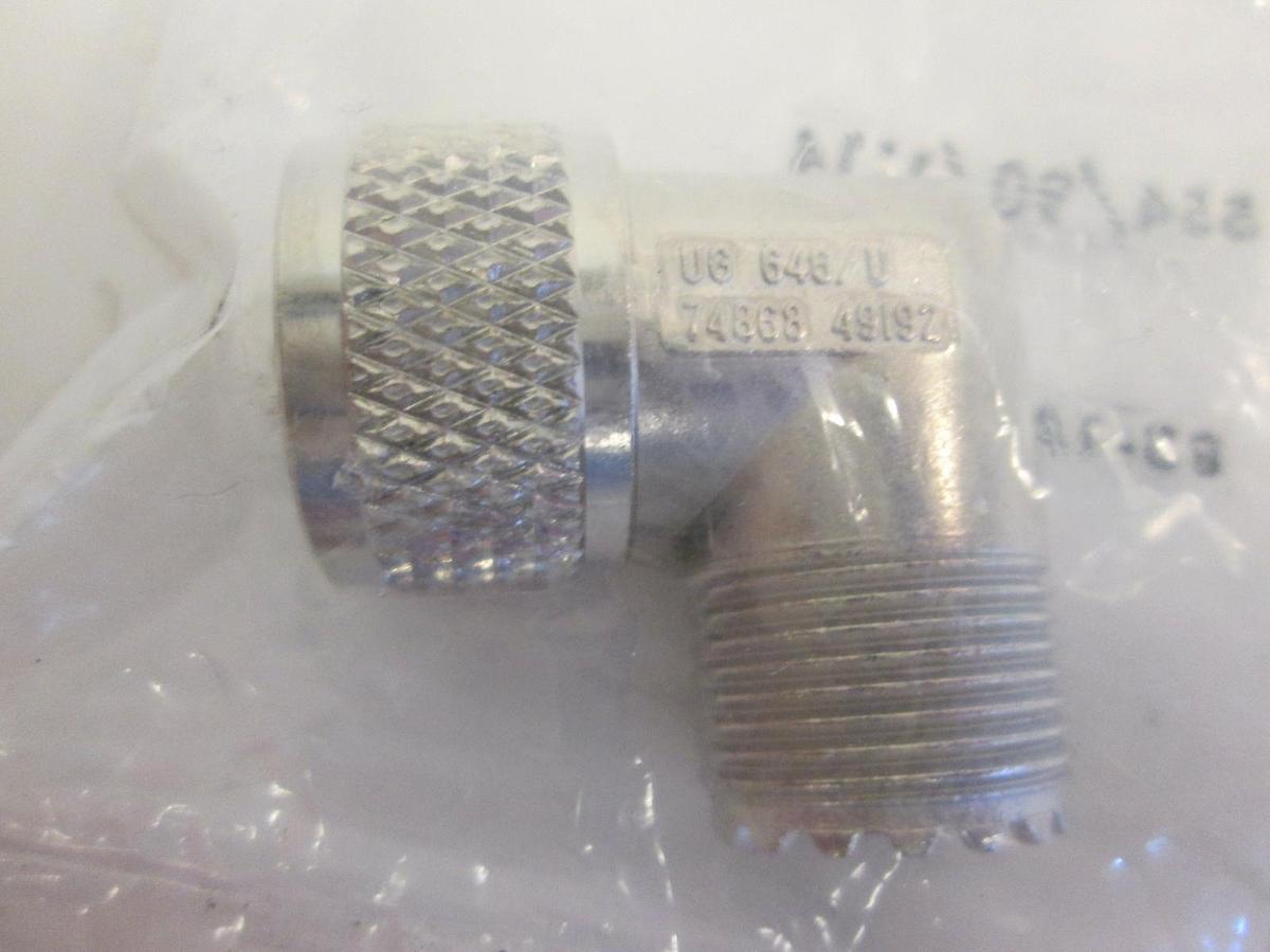 Amphenol Right Angle 203/743-9272 Connector, NIP
