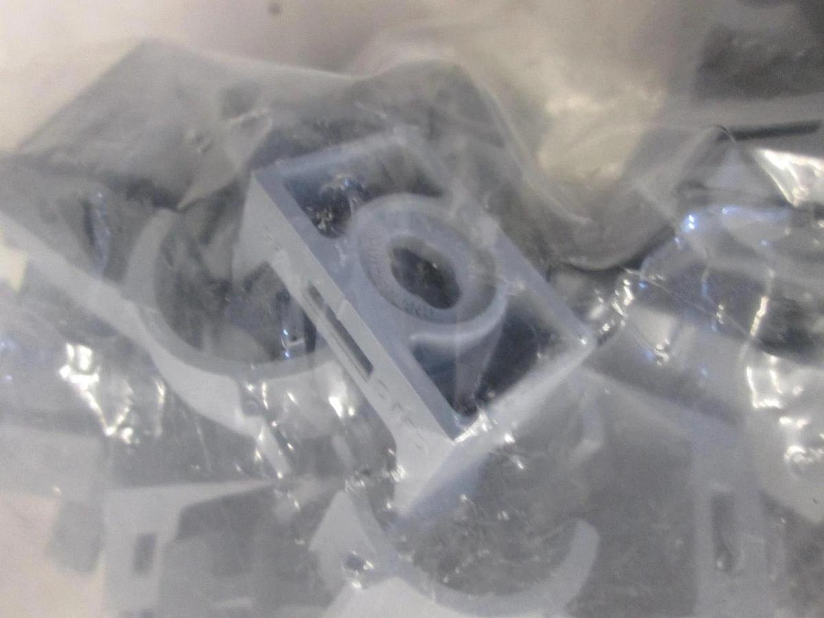 RYAN HERCO PRODUCTS, 1945-007, CLAMP 3/4 XYLENE, New, Lot of 100